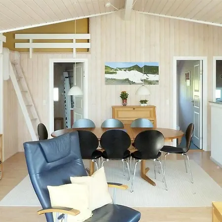 Knebel Tatil Evi Ørby